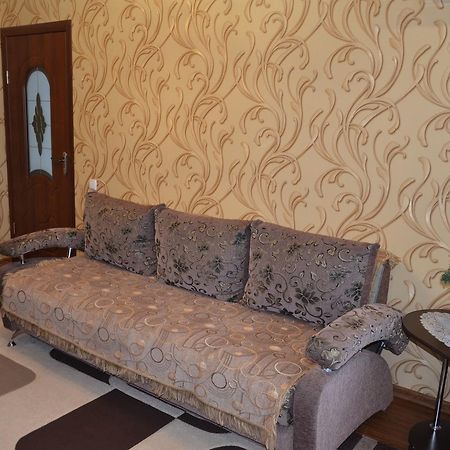 Ветеринарный Apartment Berdychiv Exterior foto